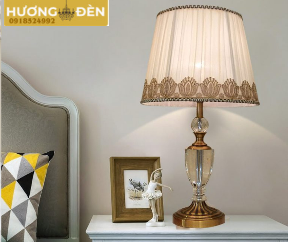 ĐÈN BÀN PHA LÊ ĐB72